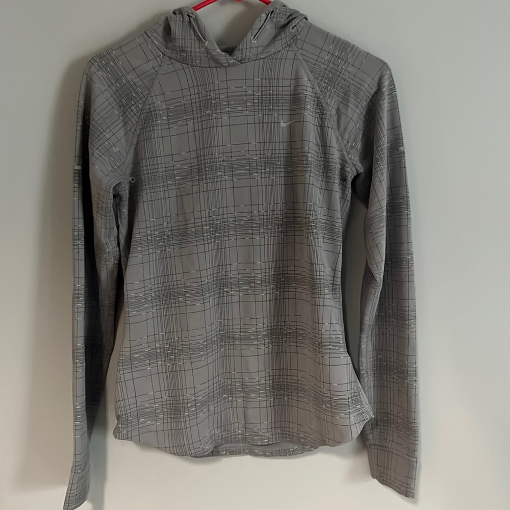 Nike long sleeve top